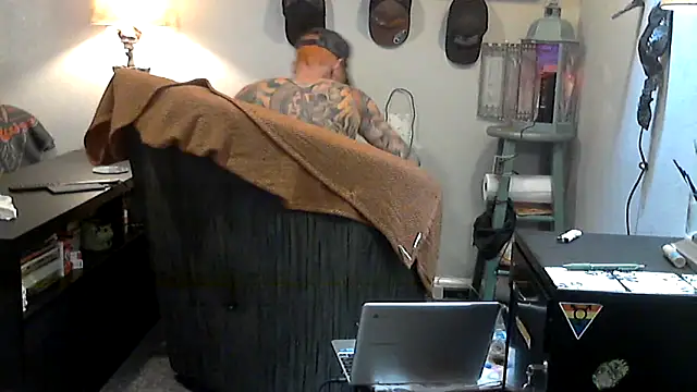 F D R  online show from 03-14-26, 08:53