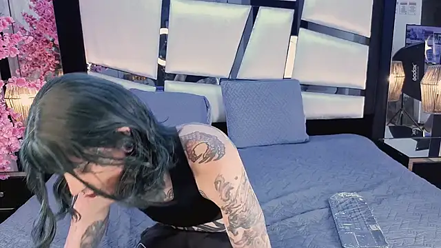 Snapshot of Misakiseis1 chatting on 02-26-26, 01:10 Misakiseis1 online show from 02-26-26, 01:10