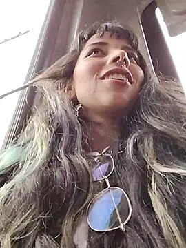 Snapshot of _C_A_O_S-_- chatting on 02-07-26, 09:29 C A O S- - online show from 02-07-26, 09:29