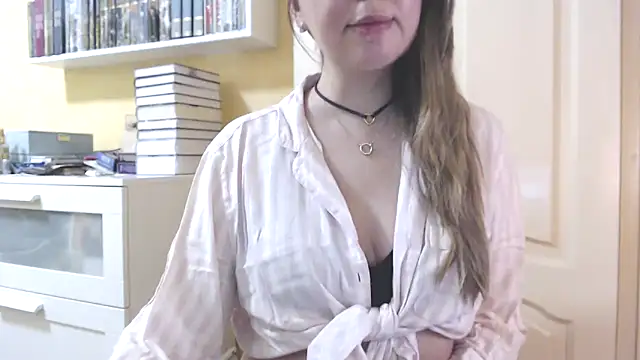 Tasiya online show from 02-20-26, 01:11