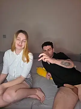 Snapshot of ToxyFoxyy chatting on 03-01-26, 11:23 ToxyFoxyy online show from 03-01-26, 11:23