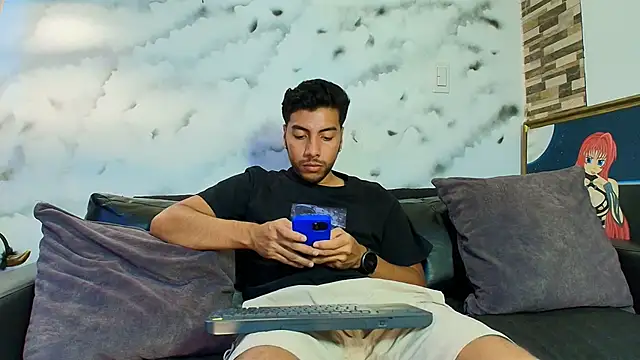 Snapshot of Max_Hornye chatting on 02-05-26, 07:07 Max Hornye online show from 02-05-26, 07:07