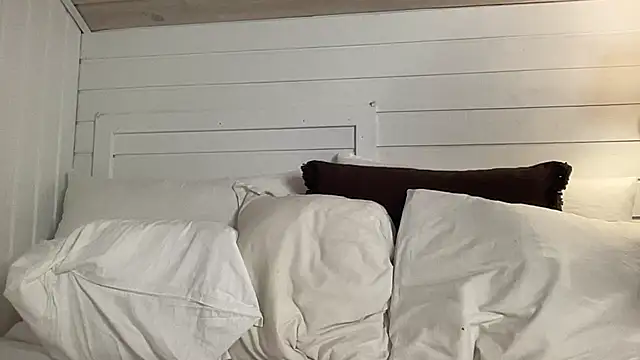 Snapshot of NoahhSkye chatting on 02-09-26, 09:19 NoahhSkye online show from 02-09-26, 09:19