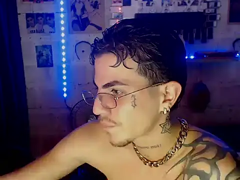 Snapshot of paul-mendezx chatting on 02-06-26, 07:28 paul-mendezx online show from 02-06-26, 07:28