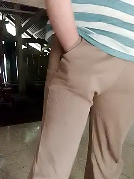 Snapshot of bongtuyet11 chatting on 02-07-26, 08:07 bongtuyet11 online show from 02-07-26, 08:07