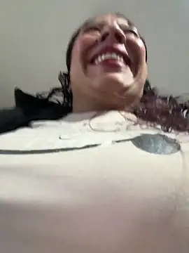 Snapshot of Ximena_firee chatting on 02-20-26, 11:22 Ximena firee online show from 02-20-26, 11:22