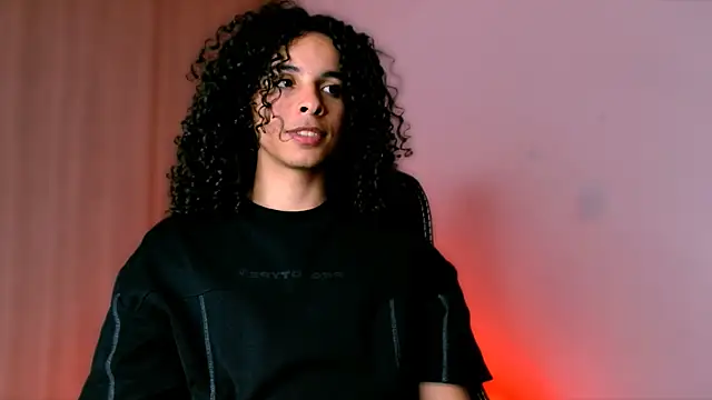 Snapshot of Dann-Winner chatting on 02-20-26, 06:26 Dann-Winner online show from 02-20-26, 06:26