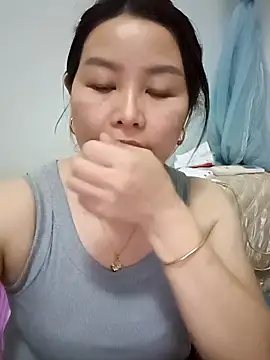 Jennie dogy online show from 04-09-26, 12:21