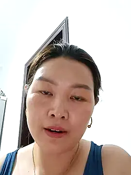 Jennie dogy online show from 04-10-26, 12:27