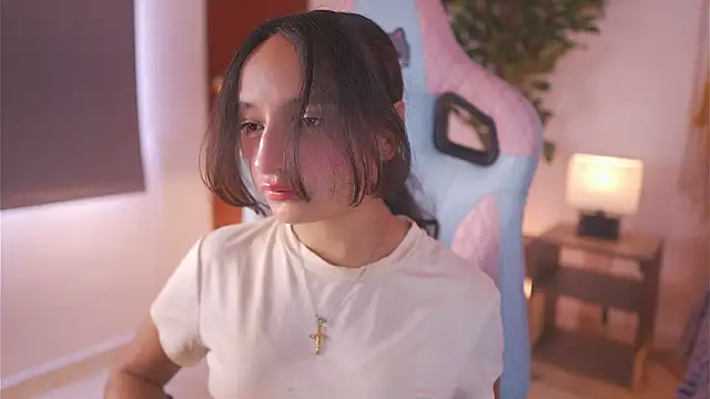 Snapshot of _emily_jonexs chatting on 02-05-26, 03:27 emily jonexs online show from 02-05-26, 03:27