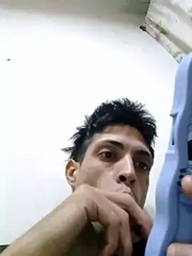 Snapshot of CubanoxxxSex chatting on 02-04-26, 09:31 CubanoxxxSex online show from 02-04-26, 09:31