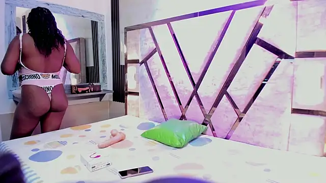 salem rosee online show from 04-08-26, 01:38