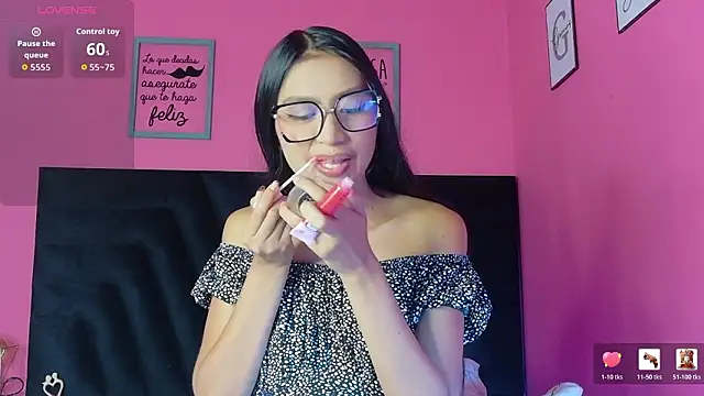 Snapshot of ThinPrincesss chatting on 02-26-26, 12:37 ThinPrincesss online show from 02-26-26, 12:37