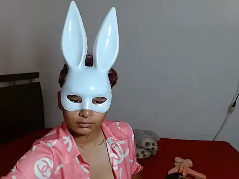 scarletfox  3 online show from 02-07-26, 04:38