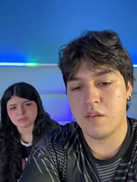 Snapshot of EmilyAndAndrew chatting on 02-13-26, 03:24 EmilyAndAndrew online show from 02-13-26, 03:24