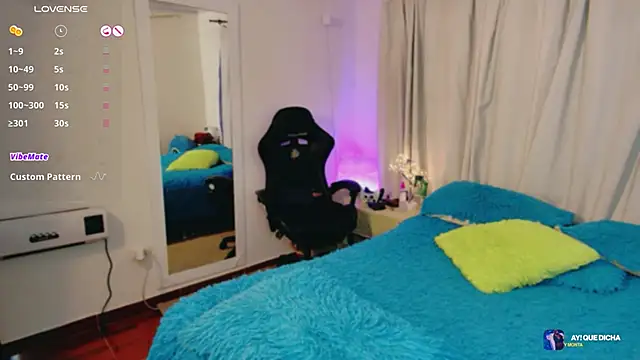 Clary Fray  online show from 02-28-26, 10:38