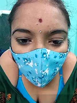 Snapshot of Tamilkannadacouple chatting on 02-23-26, 05:27 Tamilkannadacouple online show from 02-23-26, 05:27