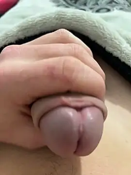 Snapshot of enormebitedu31 chatting on 02-09-26, 09:08 enormebitedu31 online show from 02-09-26, 09:08