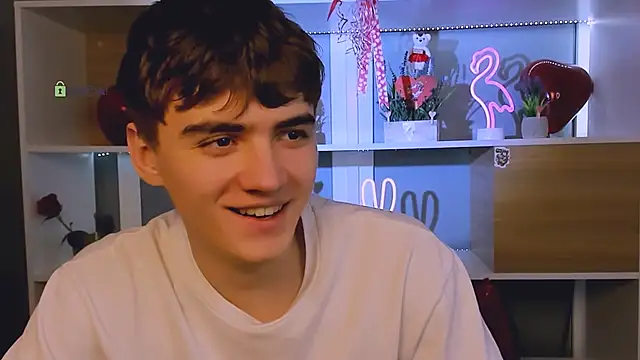 Snapshot of emil_lucky chatting on 02-16-26, 12:34 emil lucky online show from 02-16-26, 12:34