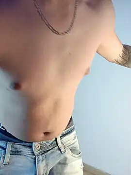 Emmanuel Lust online show from 02-13-26, 01:07