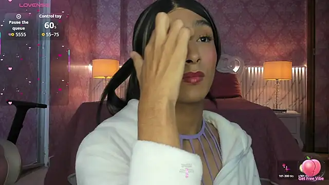 Snapshot of _AdharaSkinny chatting on 02-08-26, 03:26 AdharaSkinny online show from 02-08-26, 03:26