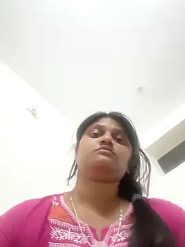 Snapshot of Fantasy_Queen94 chatting on 02-12-26, 01:50 Fantasy Queen94 online show from 02-12-26, 01:50