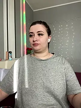 lipsi vikki online show from 02-23-26, 08:01