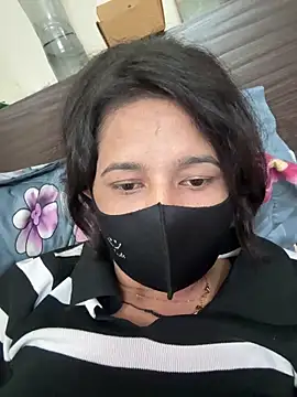 Snapshot of raavigirl chatting on 02-26-26, 06:12 raavigirl online show from 02-26-26, 06:12