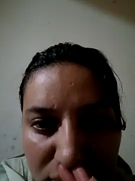 MajoArias online show from 03-01-26, 08:05