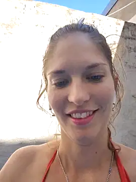 Snapshot of Serafina- chatting on 02-08-26, 06:33 Serafina- online show from 02-08-26, 06:33