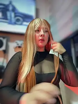 Snapshot of CharlotteUwU_ chatting on 02-09-26, 11:31 CharlotteUwU online show from 02-09-26, 11:31