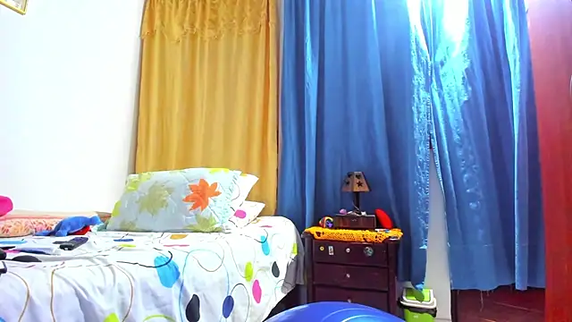 Dulce Athenea online show from 03-02-26, 06:15