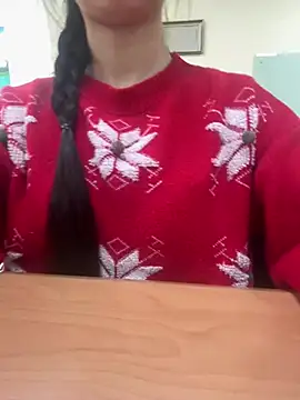 Snapshot of Celeste_SexyY chatting on 02-10-26, 12:48 Celeste SexyY online show from 02-10-26, 12:48