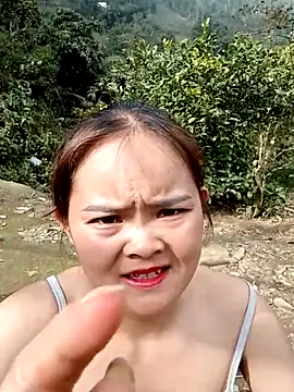 Snapshot of Luminana chatting on 02-07-26, 03:10 Luminana online show from 02-07-26, 03:10