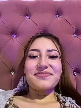 Lis peach online show from 03-02-26, 04:47