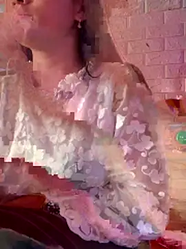 Snapshot of _Tana_00 chatting on 02-15-26, 09:52 Tana 00 online show from 02-15-26, 09:52