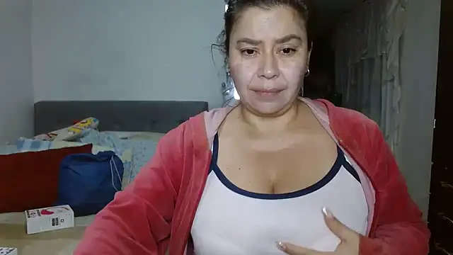 Karo sexy online show from 01-01-25, 05:54