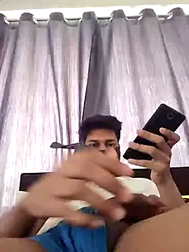 Snapshot of boyrir chatting on 02-18-26, 06:53 boyrir online show from 02-18-26, 06:53