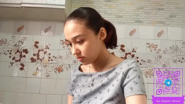 Snapshot of AnnettaBelsito chatting on 02-18-26, 01:07 AnnettaBelsito online show from 02-18-26, 01:07