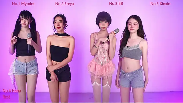 Snapshot of Believe-girl chatting on 02-24-26, 12:14 Believe-girl online show from 02-24-26, 12:14