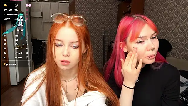 Snapshot of Veldenga chatting on 02-20-26, 07:43 Veldenga online show from 02-20-26, 07:43