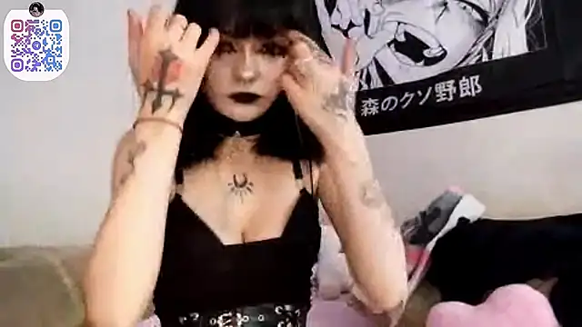 Snapshot of SmilingPatent chatting on 02-27-26, 02:06 SmilingPatent online show from 02-27-26, 02:06