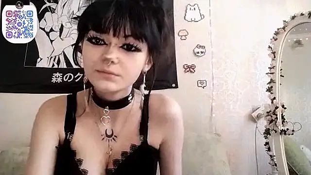 Snapshot of SmilingPatent chatting on 03-01-26, 02:19 SmilingPatent online show from 03-01-26, 02:19