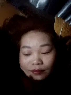 Snapshot of Miesi-c2clove chatting on 02-08-26, 12:41 Miesi-c2clove online show from 02-08-26, 12:41