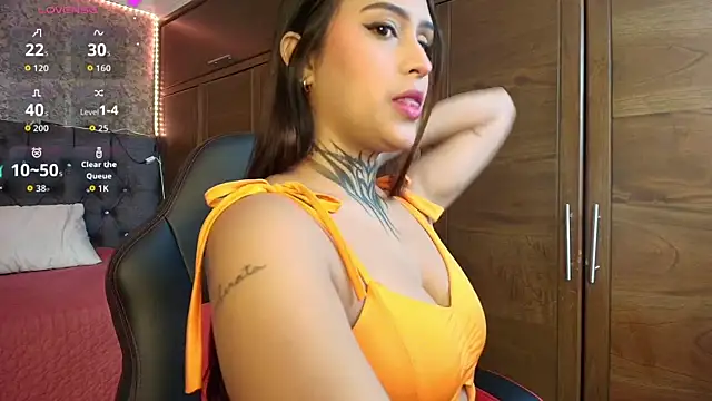 sarah escobarr online show from 02-25-26, 01:21