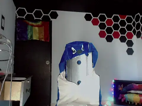 Snapshot of nebullax_mcqueen chatting on 02-20-26, 01:22 nebullax mcqueen online show from 02-20-26, 01:22