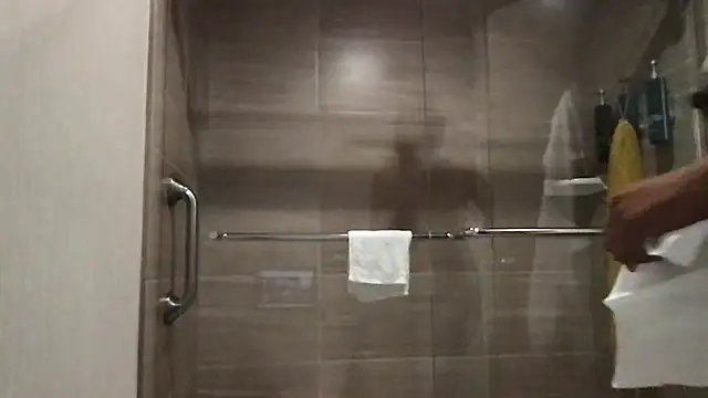 Snapshot of bisexualbeauty50 chatting on 02-25-26, 04:05 bisexualbeauty50 online show from 02-25-26, 04:05