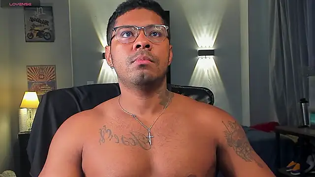 LEOHRDZ online show from 03-11-26, 04:24