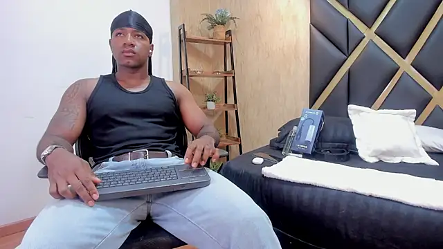 LuccianoDaytona online show from 02-23-26, 08:06