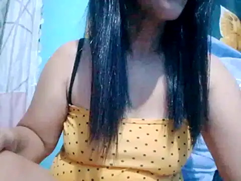 suzzie hot online show from 02-23-26, 10:07